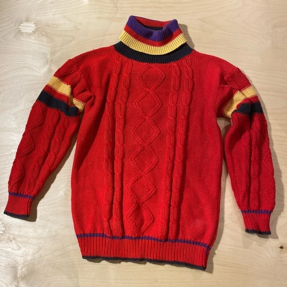 Tyler House Sweater size Small (BT)